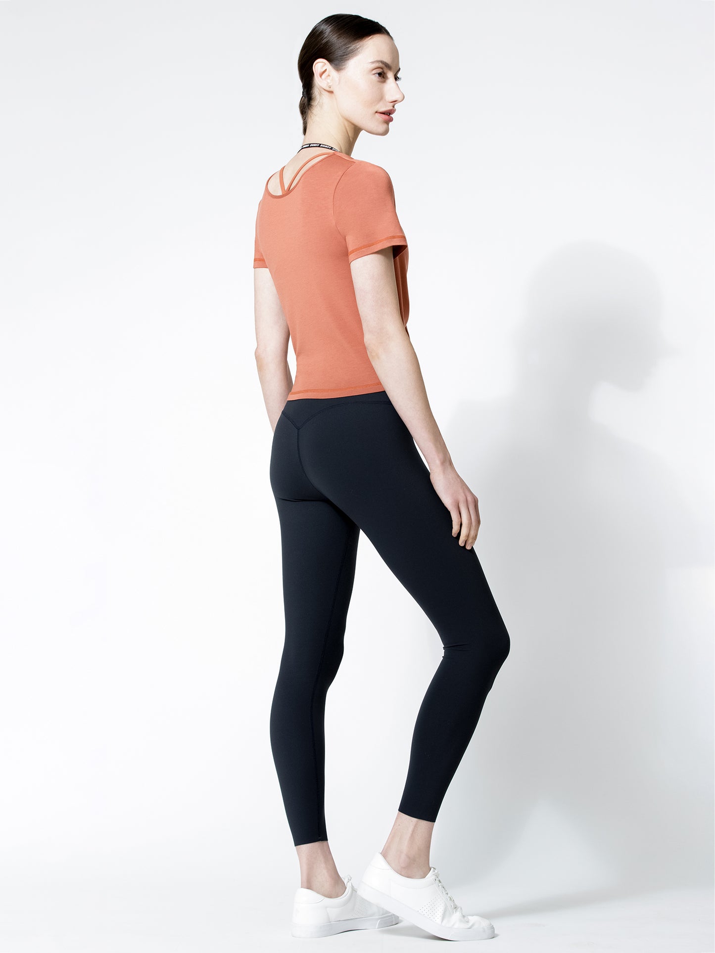 MODAL TWIST TEE, CLAY