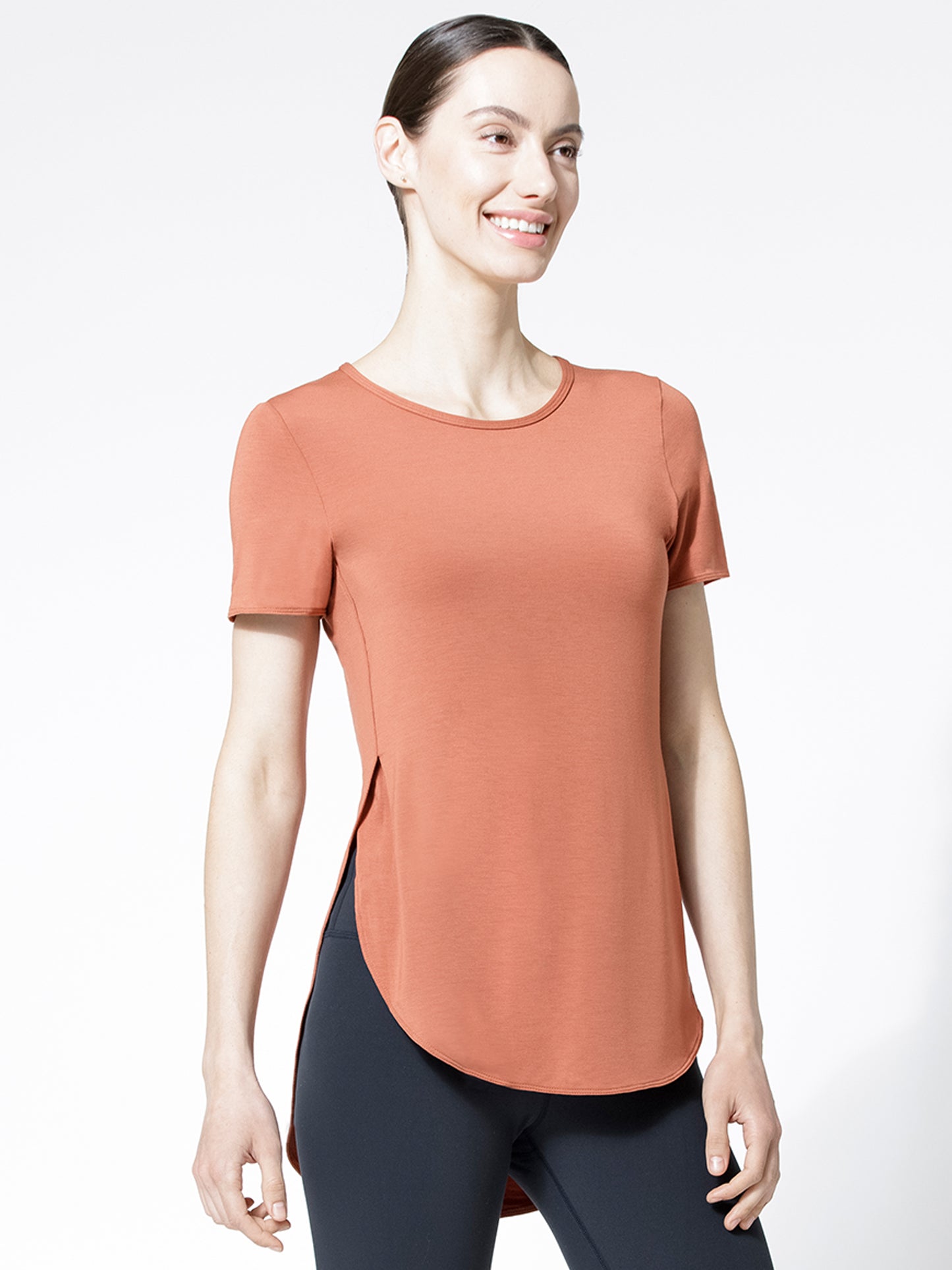 HI LO SIDE SPLIT TEE, CLAY