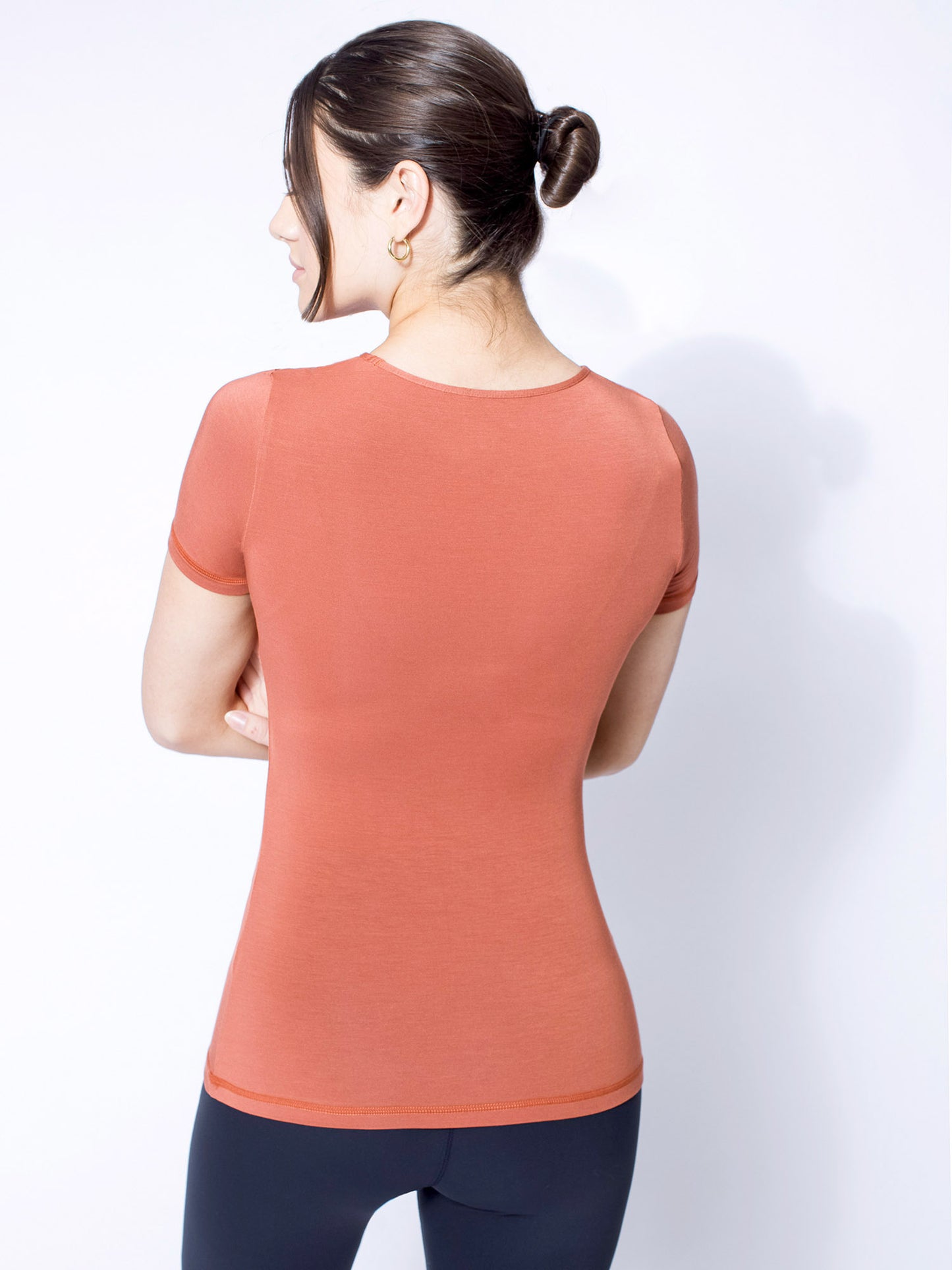 MODAL INTRO TEE, CLAY
