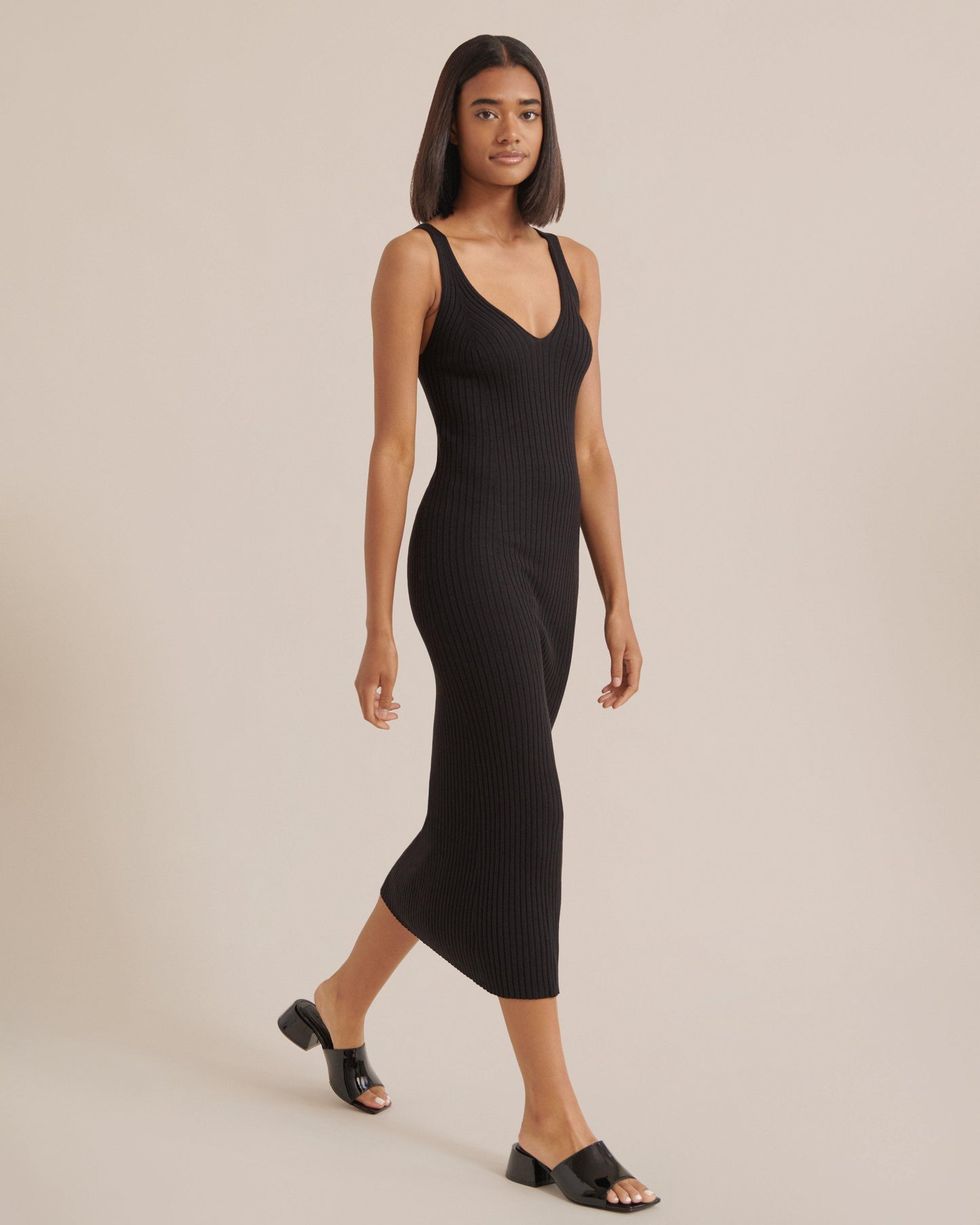 Teja V-Neck Ribbed Dress - souvikdeysample
