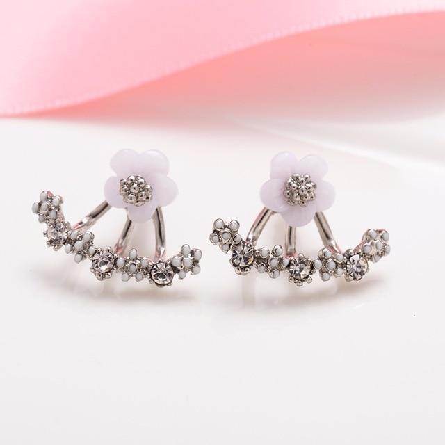 Korean White Acrylic Flower - souvikdeysample